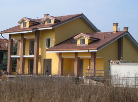 Complex of 5 apartments in Vinovo